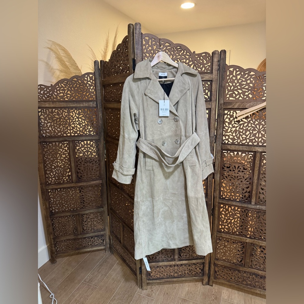 NEW NWT Reformation veda ashland trench coat biscotti - Picture 3 of 6